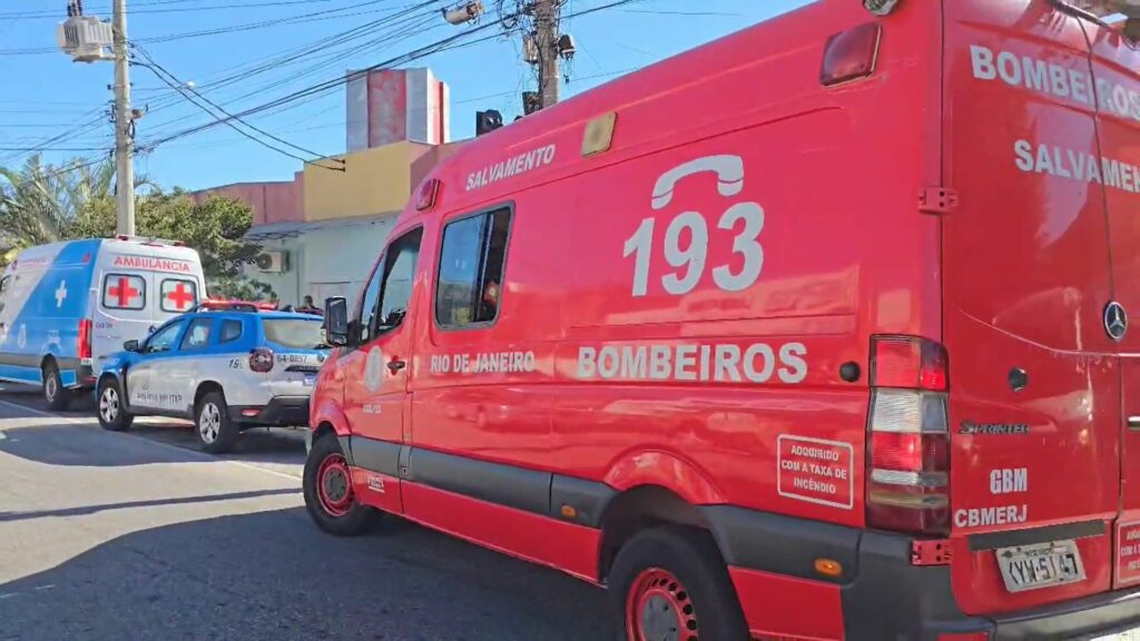 Lancha explode e deixa ao menos 7 feridos em Cabo