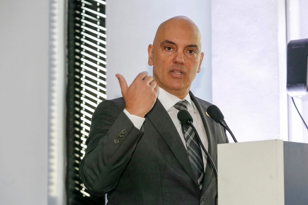 Moraes arquiva investigação de Google e Telegram sobre “trama” contra