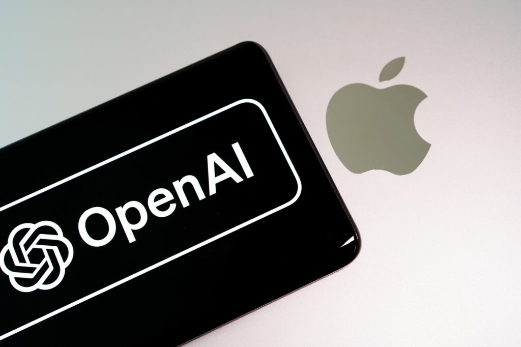 OpenAI anuncia executivos e parceria com a Apple