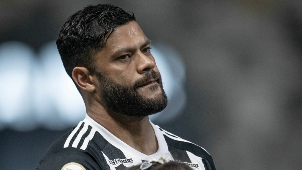 Relembre todas as expulsões de Hulk pelo Atlético-MG