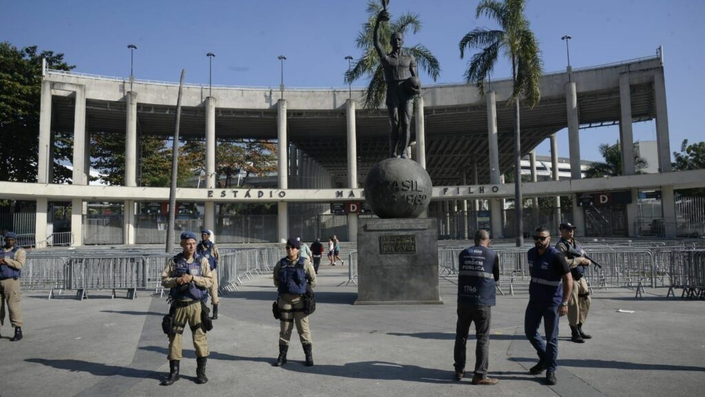 Vereadores devem votar hoje projeto que permite uso de armas