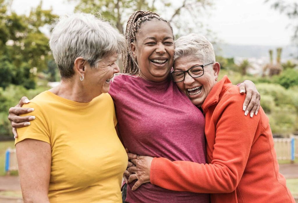 Você sabia? Proximidade com amigos e família reduz risco de