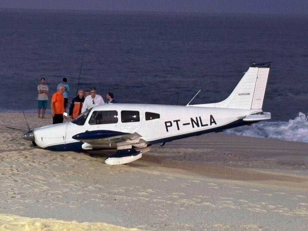 Avião com presidente da OAB do ES faz pouso forçado