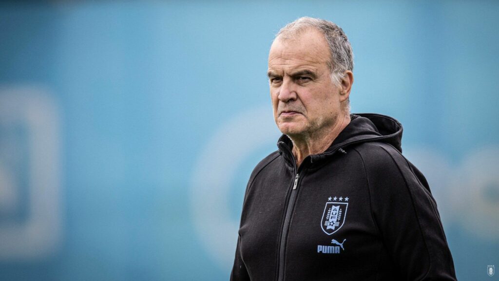 Bielsa, do Uruguai, dispara contra Conmebol e organização da Copa