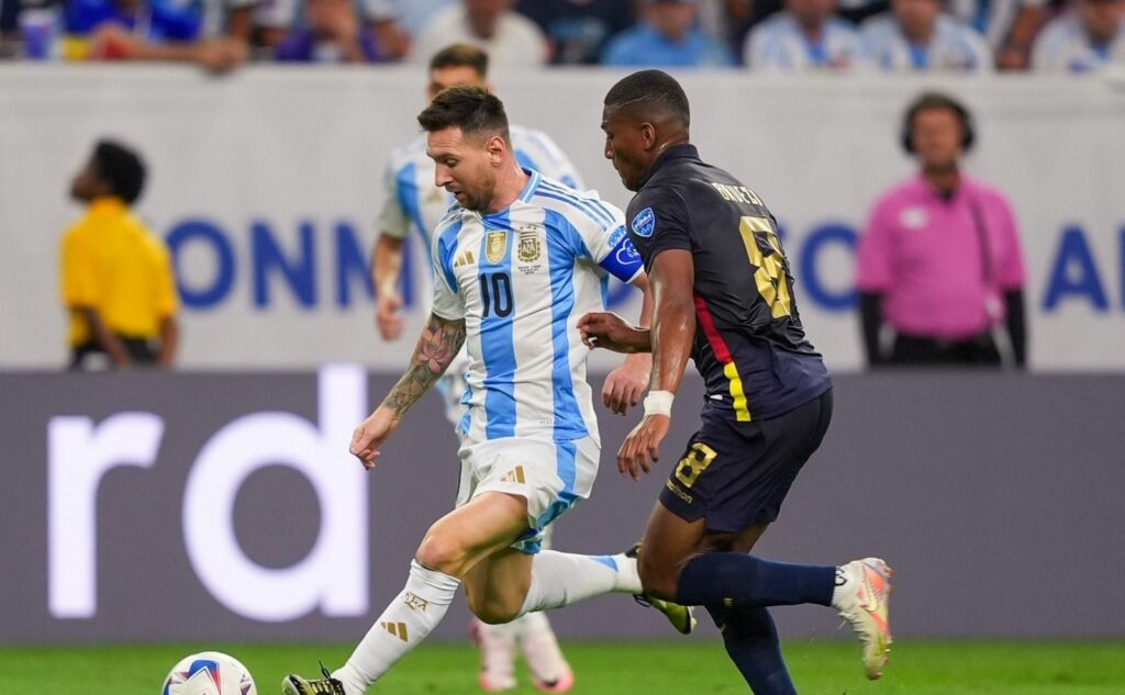 Copa América: Messi perde pênalti, mas Argentina avança à semifinal