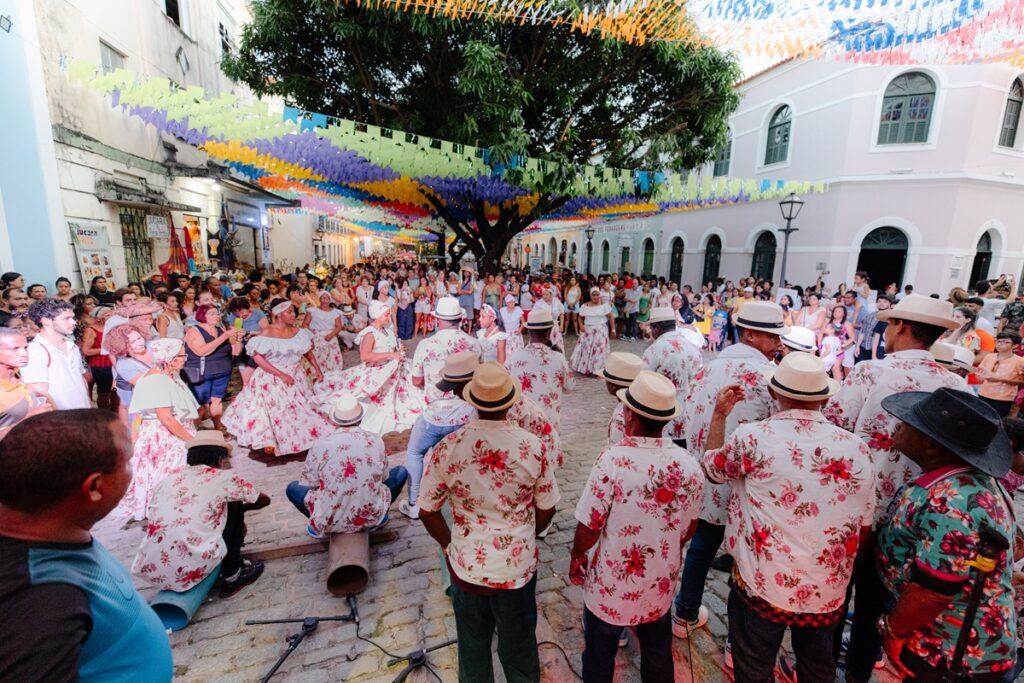 Diversidade de ritmos anima o Canto da Cultura neste final