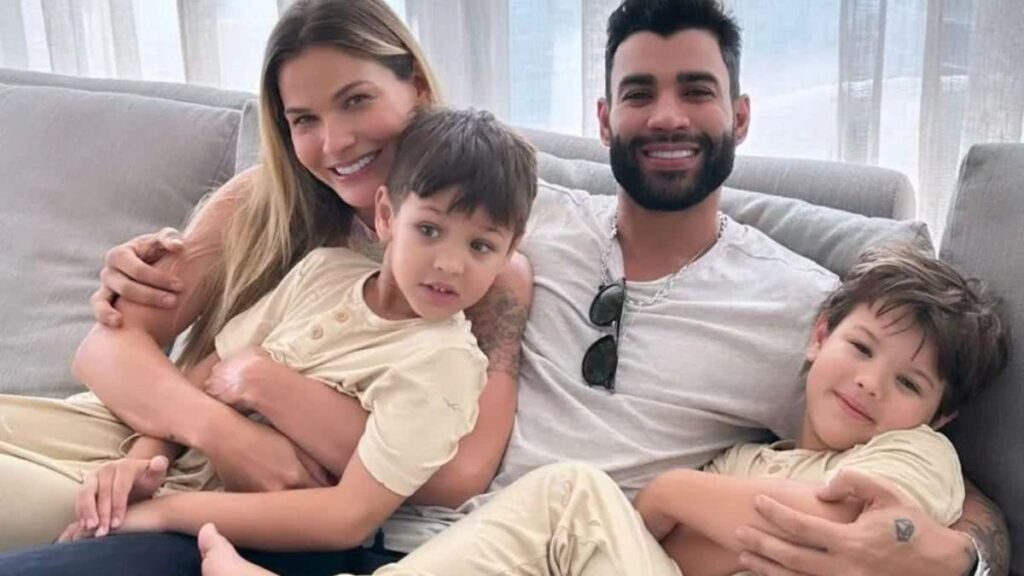 Filho de Gusttavo Lima surge em situação absurda e web