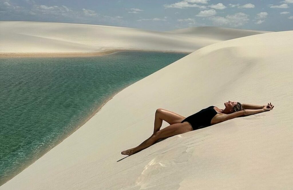 Gisele Bündchen exalta os Lençóis Maranhenses em visita à região