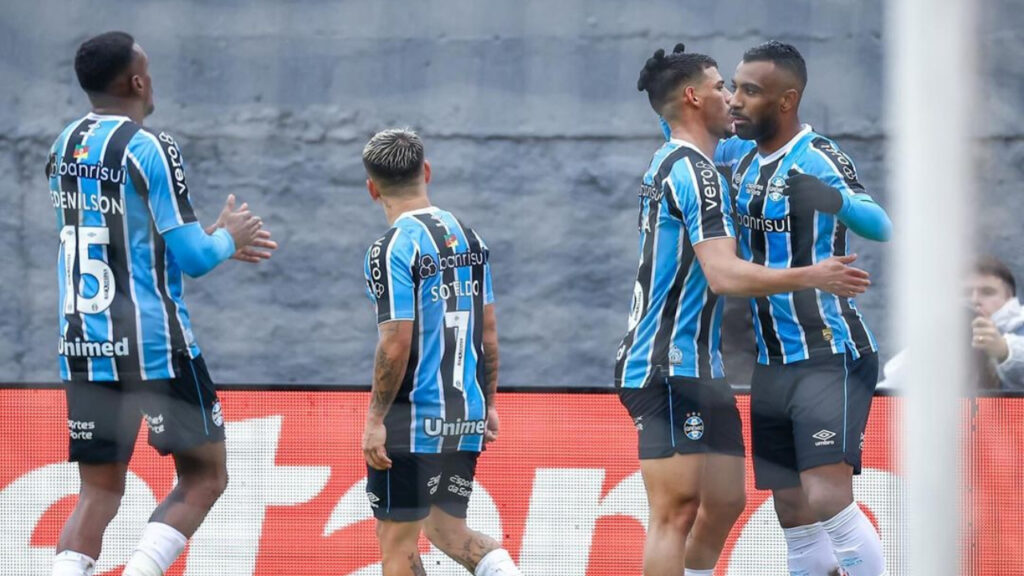 Grêmio x Vitória: onde assistir e escalações - Campeonato Brasileiro