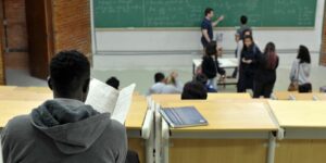 MEC fará consulta sobre eficácia de política de cotas em