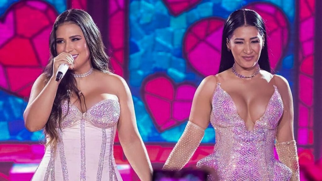 O que Simone achou do reencontro com Simaria no palco?