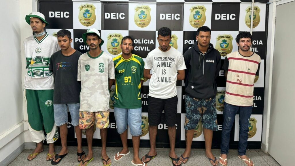 Polícia faz operação contra integrantes de torcidas organizadas em Goiás