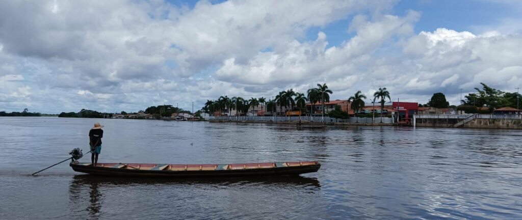 Polícia investiga morte de homem encontrado no rio Pindaré, em