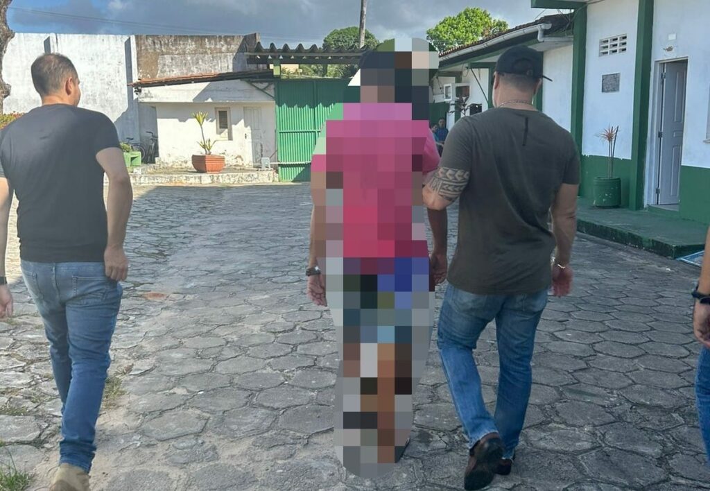 Preso por tentativa de feminicídio teria procurado clínica para se