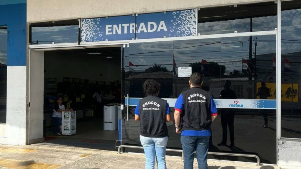 Supermercado Mateus é autuado por vender produtos impróprios para consumo