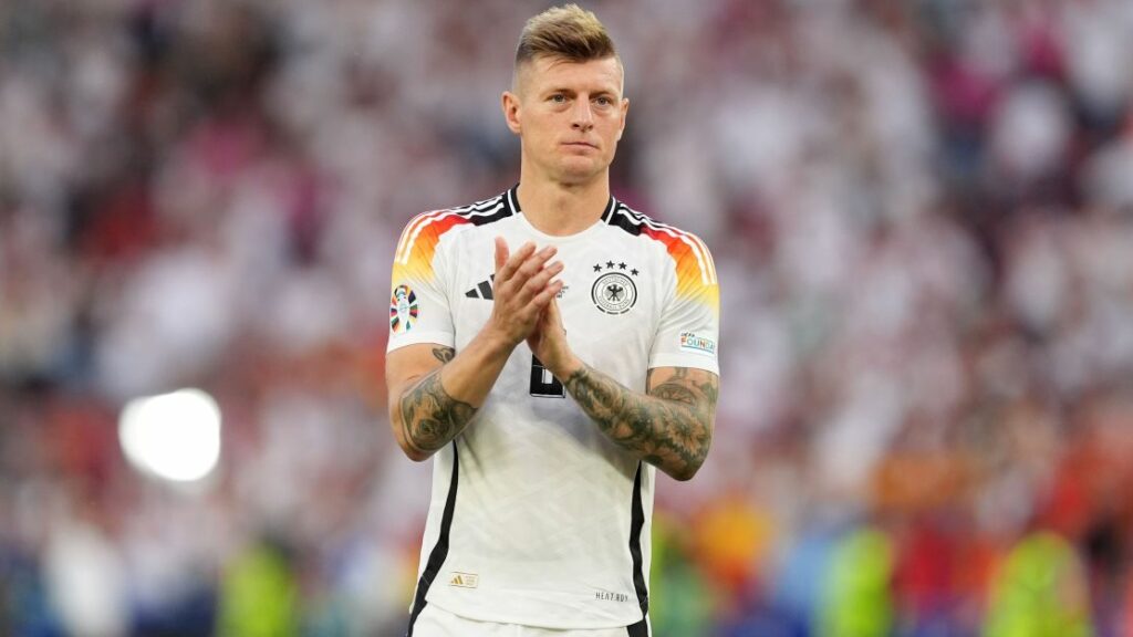 Toni Kroos se aposenta com 94% de acerto no passe