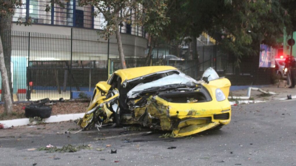 Após acidente em SP, Porsche pede “conduta mais segura e