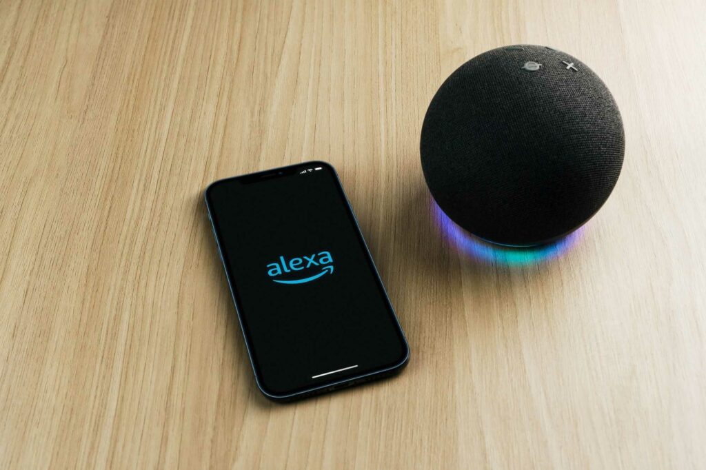 Assinatura da Alexa com IA deve chegar só em outubro