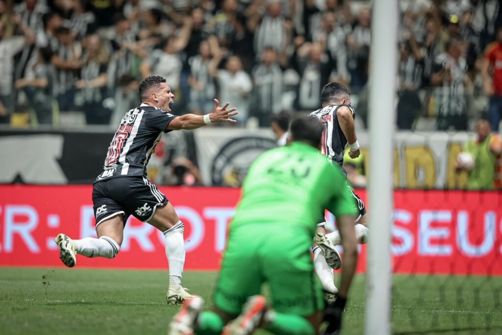 Atlético-MG bate San Lozenzo em casa se classifica às quartas