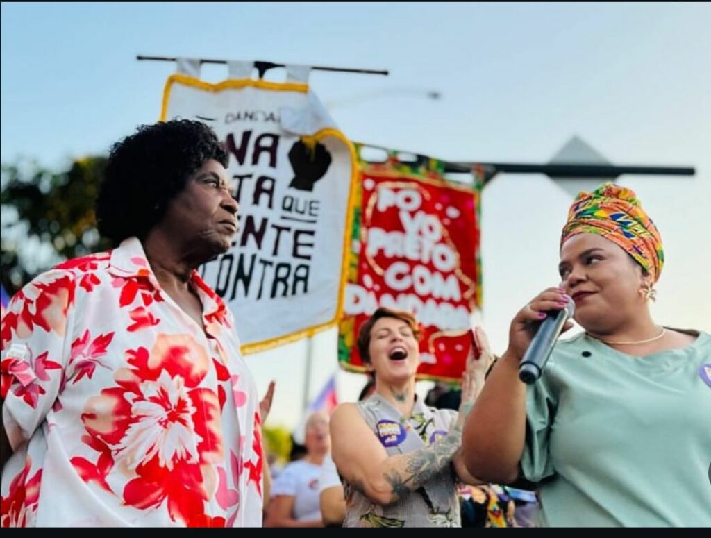 Benedita da Silva reforça palanque de candidata petista em Uberlândia