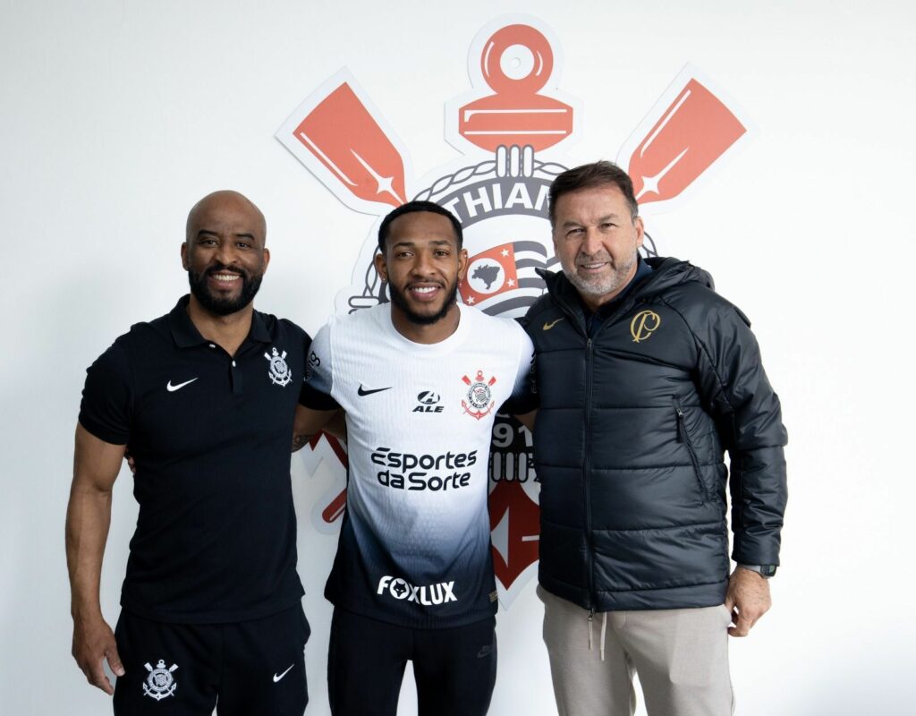 Corinthians anuncia contratação de volante venezuelano