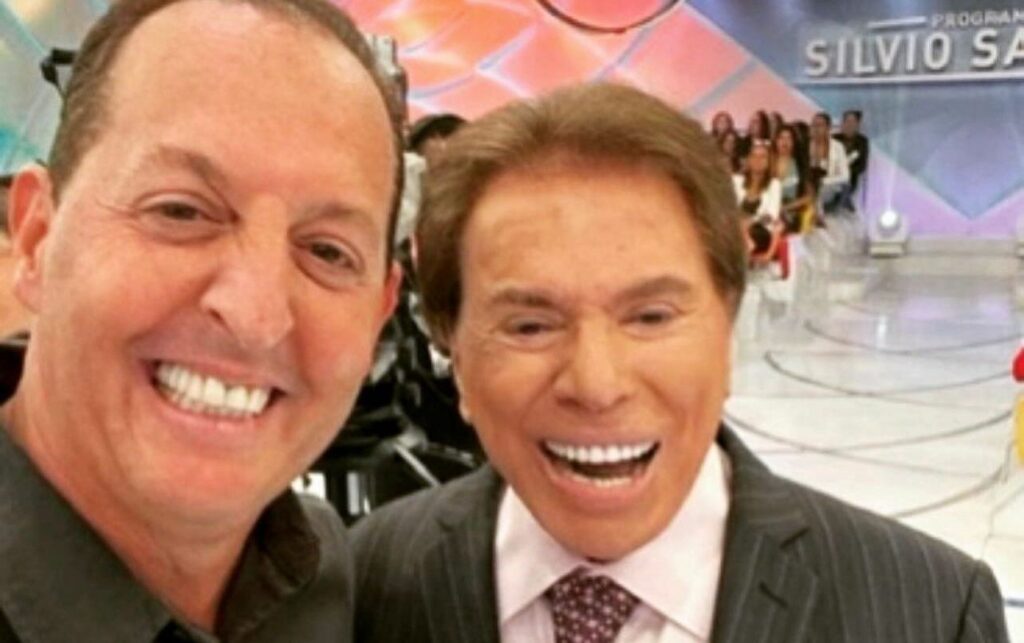 Domingol: Benjamin Back presta homenagem a Silvio Santos