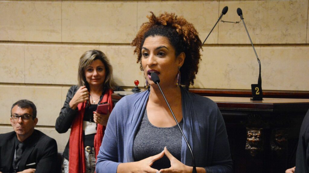 Ex-bombeiro envolvido na morte de Marielle Franco vai a júri