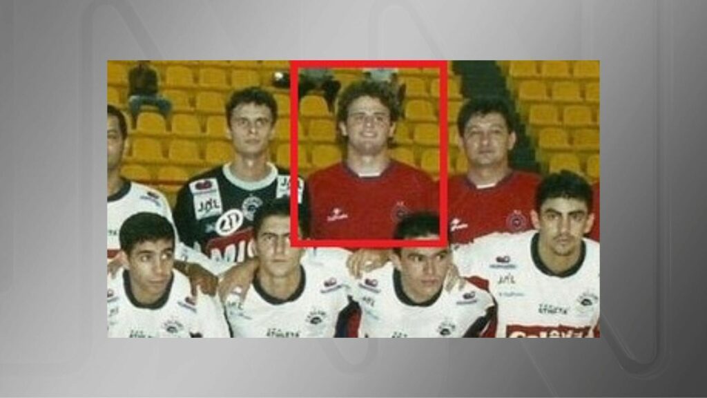 Ex-goleiro de futsal está entre as vítimas da queda do