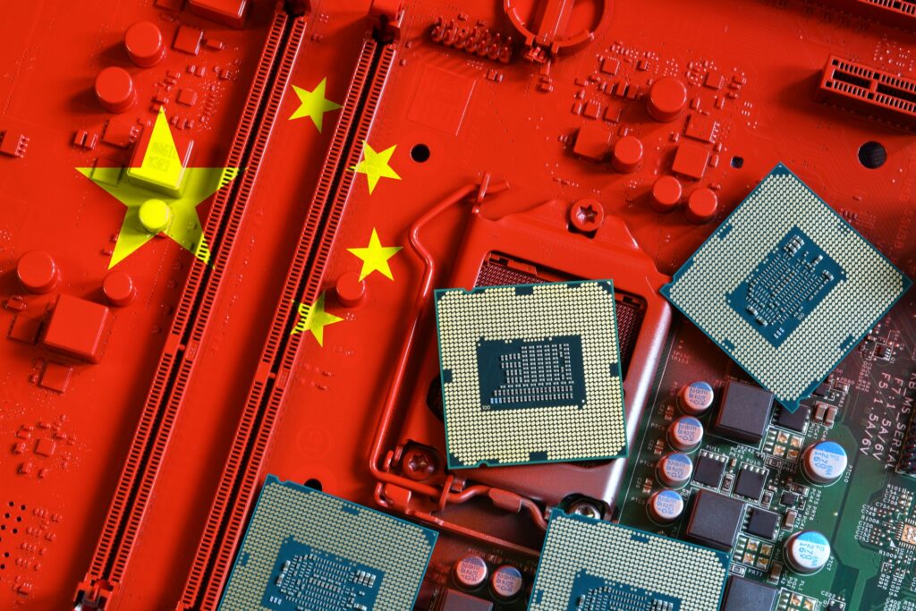 Guerra dos chips: China estoca semicondutores da Samsung; entenda o