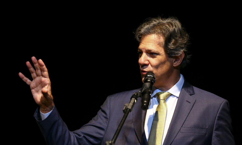 Haddad mantém liderança nas redes, mesmo após memes