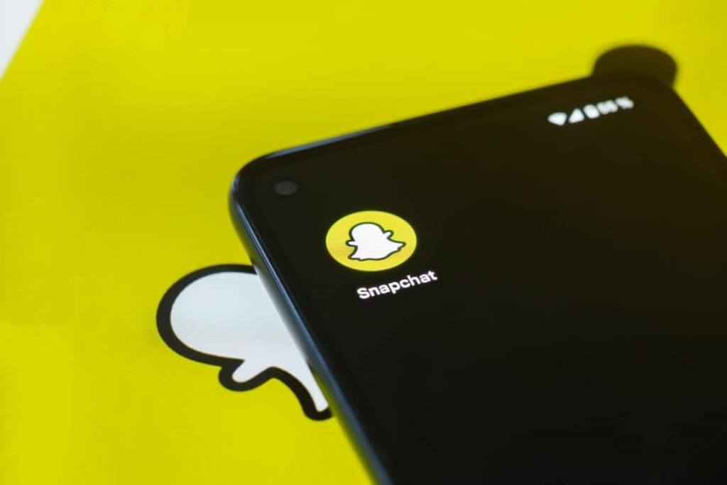 Meta e Snap devem lançar óculos de realidade aumentada em