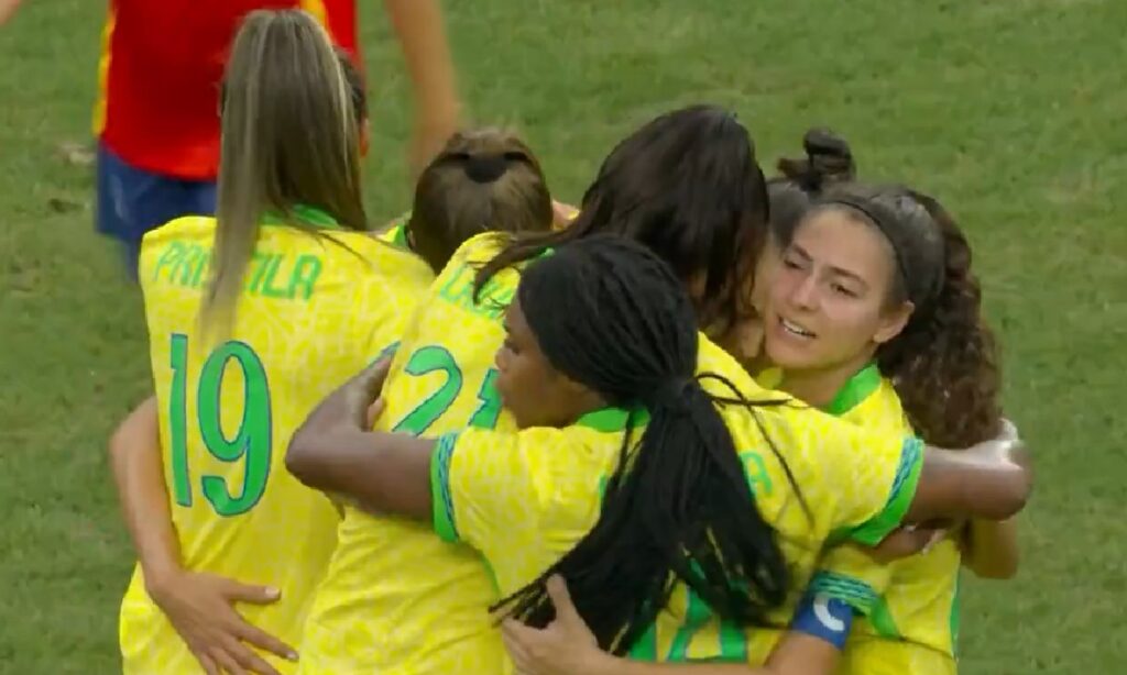 Na Globo, conquista histórica do futebol feminino dá ibope de