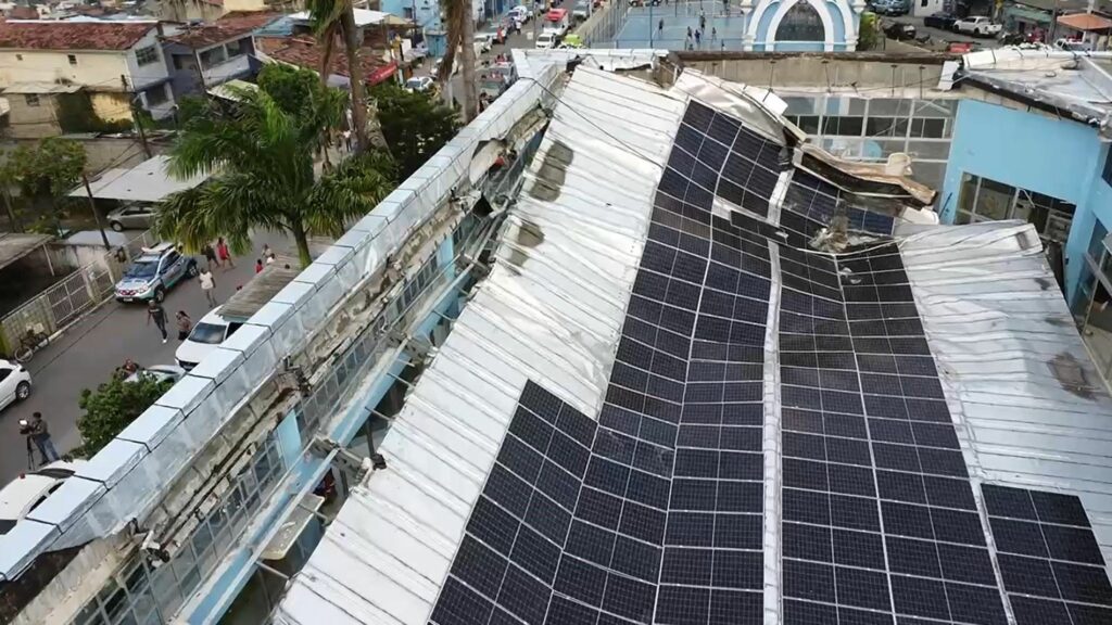 Recife: empresa responsável por instalar placas de energia solar em