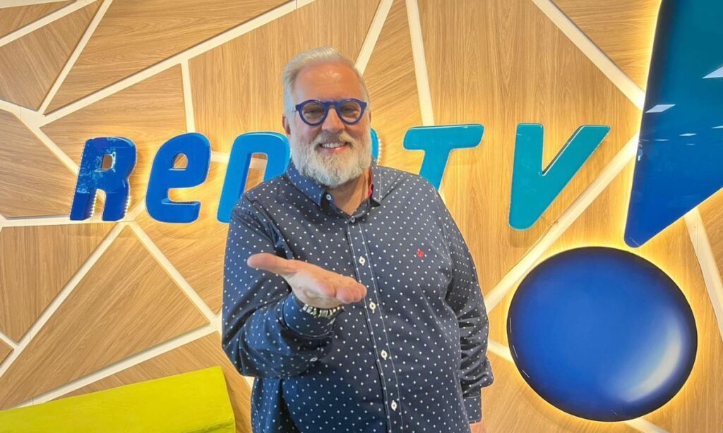 RedeTV! define o futuro de Leão Lobo após o fim