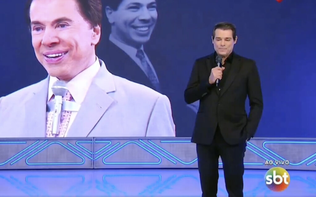 Segurando o choro, Celso Portiolli apresenta homenagem para Silvio Santos