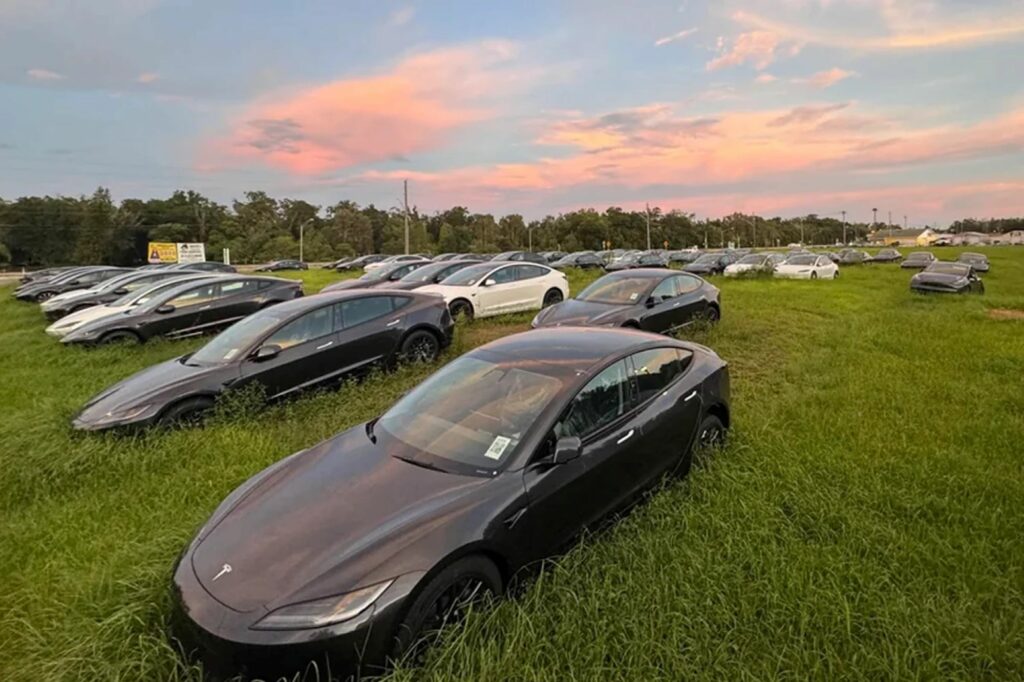 Teslas novos são encontrados abandonados nos EUA; saiba motivo