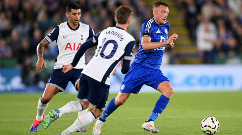 Vardy provoca torcedores do Tottenham; veja vídeo