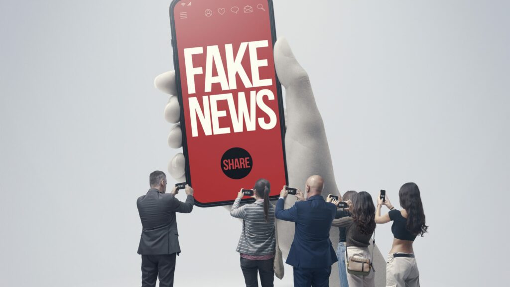 Viu fake news por aí? Você pode ligar para disque-denúncia