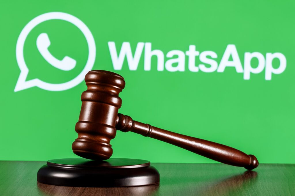 WhatsApp é proibido de repassar dados de brasileiros para empresas;