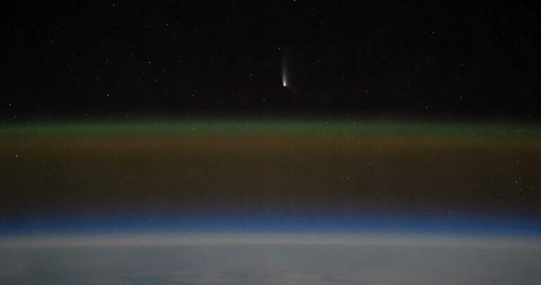 Cometa Tsuchinshan-ATLAS pode ser visto da Terra; saiba como observá-lo