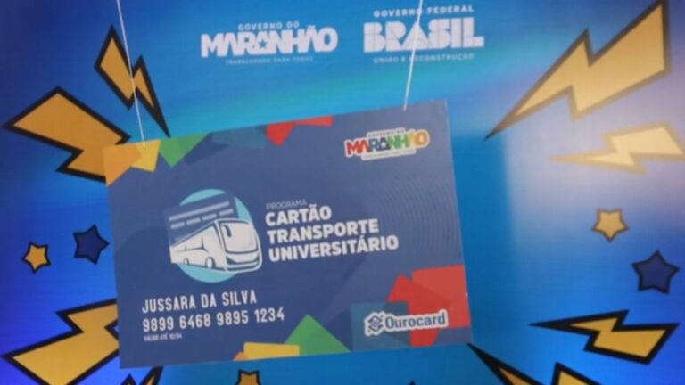 Estudantes recebem auxílio de R$ 400 para transporte