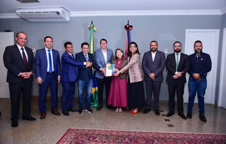 Governo do Maranhão entrega Projeto de Lei Orçamentária Anual 2025