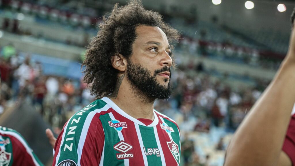 Marcelo revela se pretende continuar no Fluminense