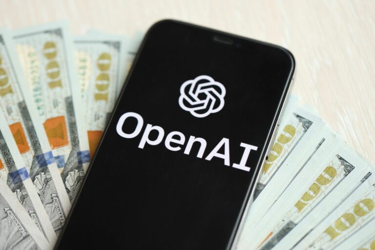 OpenAI: dona do ChatGPT cresce, mas tem prejuízo bilionário