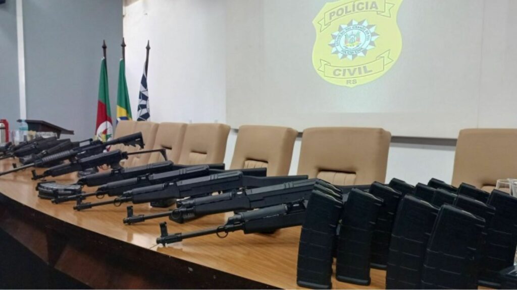 Polícia Civil realiza uma das maiores apreensões de armamento pesado