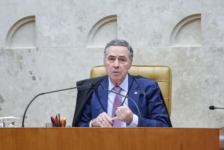 Presidente do STF sobre demissão de Silvio Almeida: ‘direito à