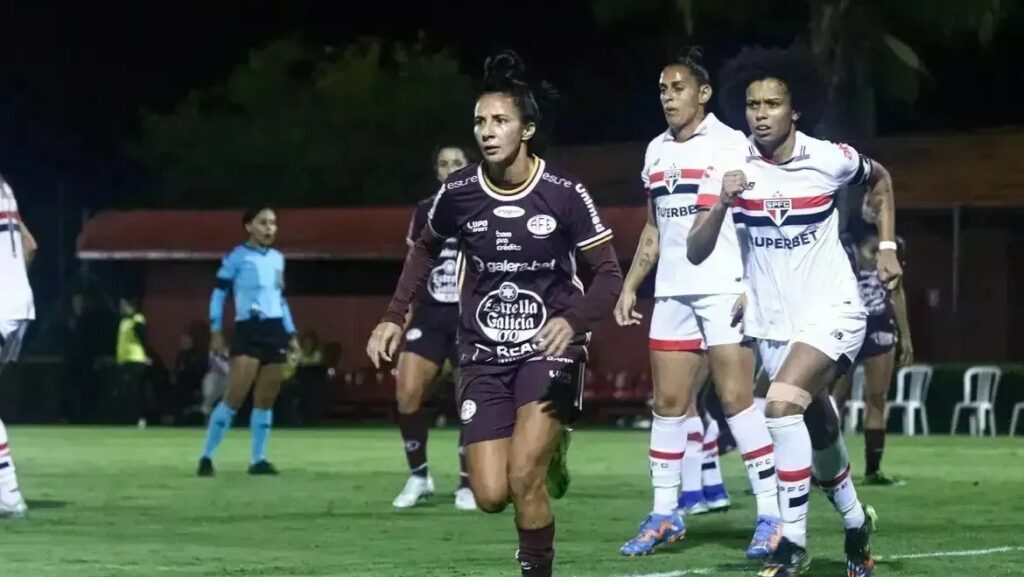 São Paulo x Ferroviária: horário e onde assistir ao jogo