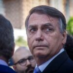 Bolsonaro vai ao Senado e negocia aprovação de projeto que