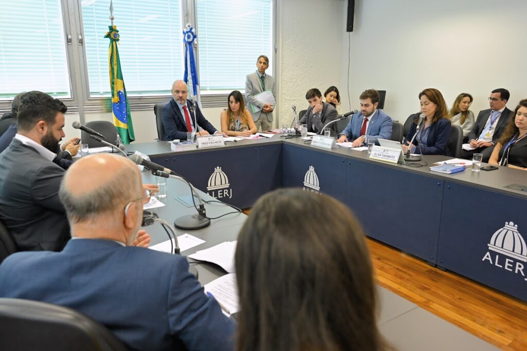 CCJ aprova parecer que pede ao TCE uma auditoria em