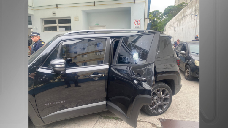 Carro de prefeito de Taboão da Serra foi perfurado em